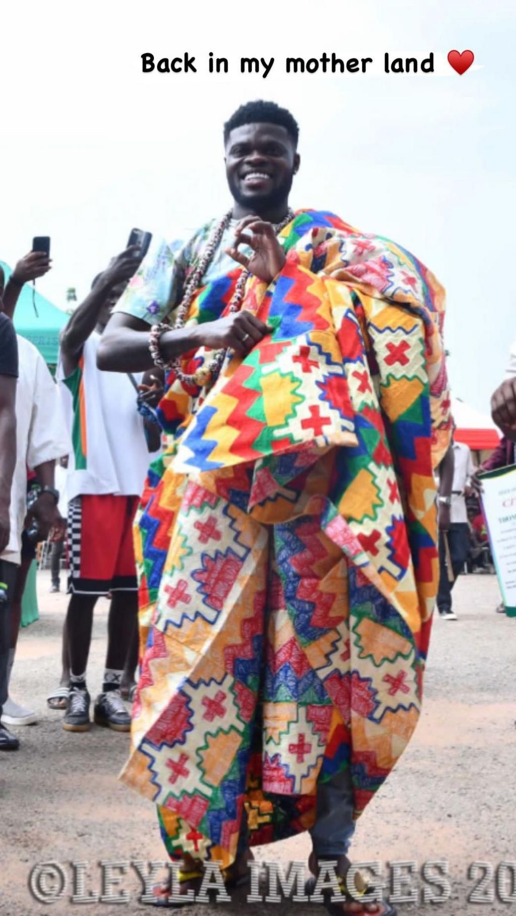 Thomas Partey bags chieftaincy title for helping Ghana beat Nigeria to World Cup ticket [Photos]