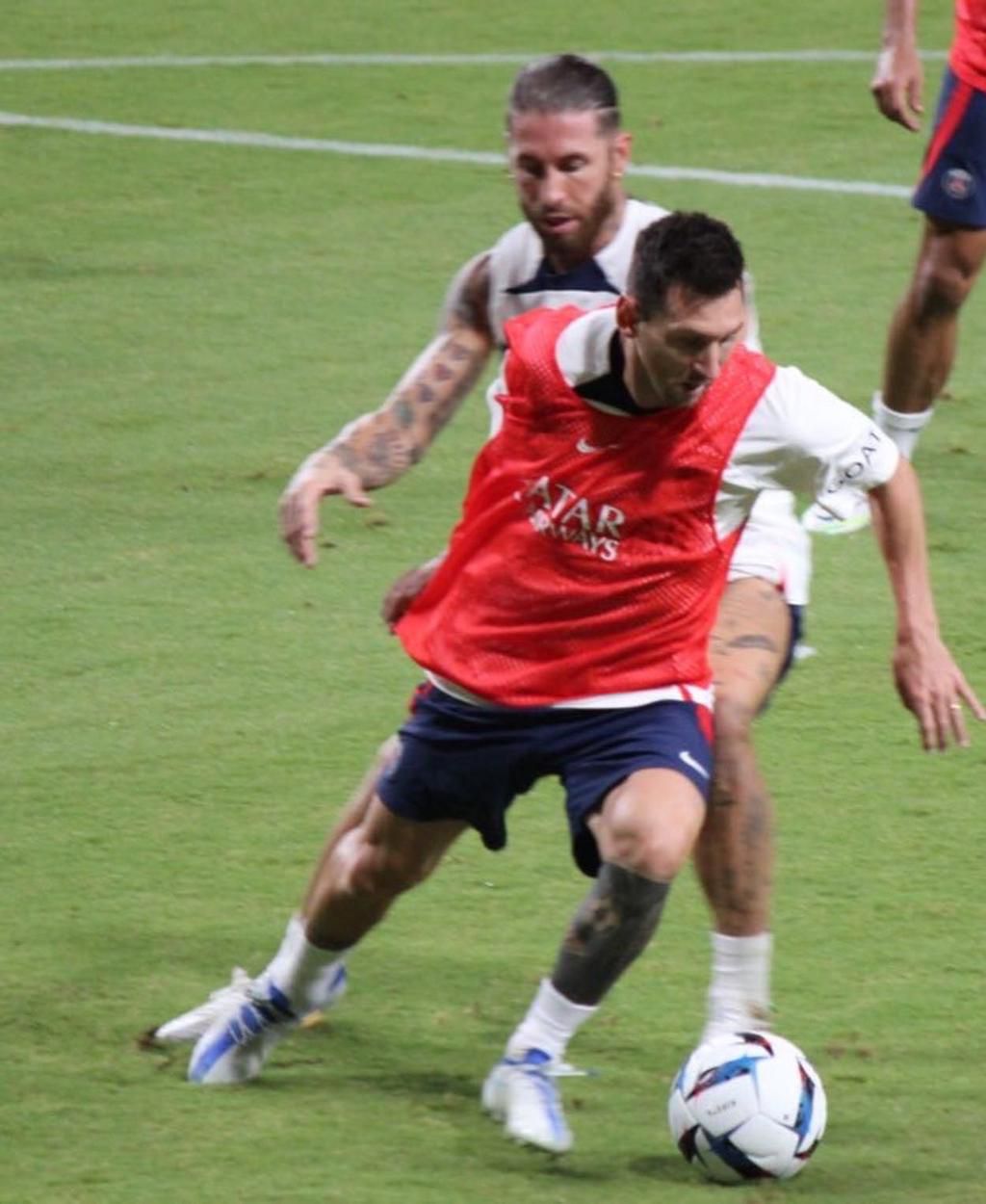 Lionel Messi and Sergio Ramos clash in PSG training