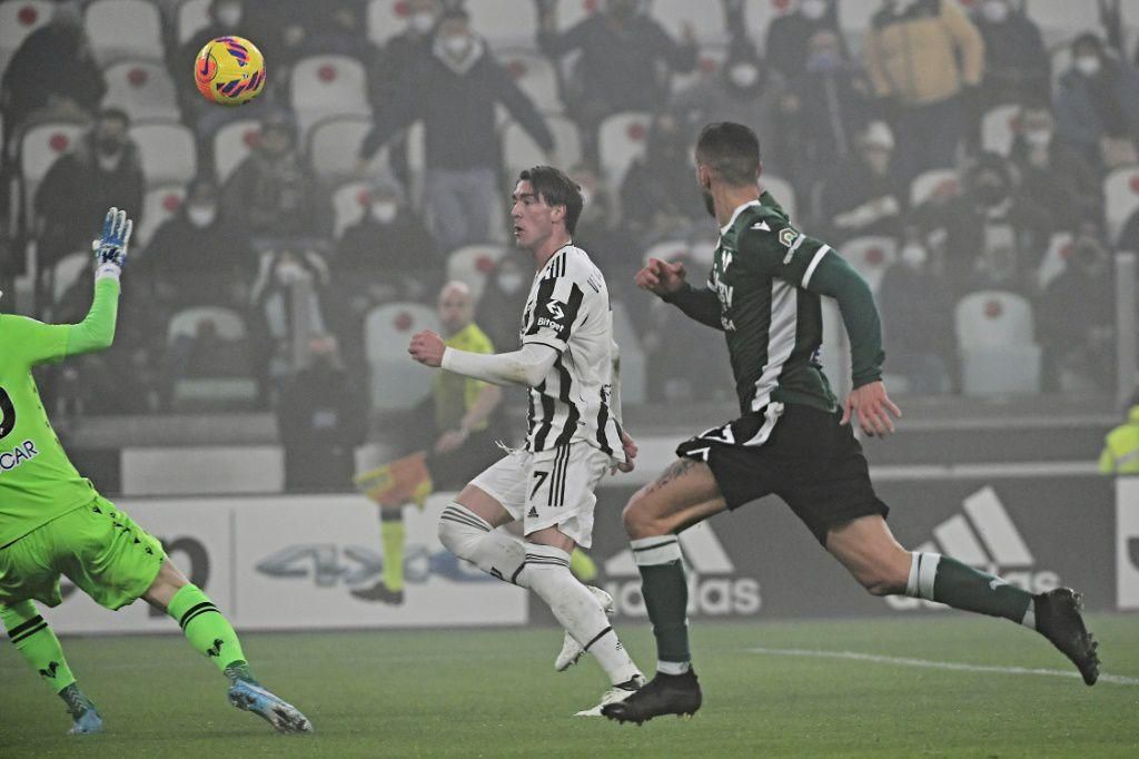 Dusan Vlahovic netted his 18th Serie A goal of the season on his Juventus debut