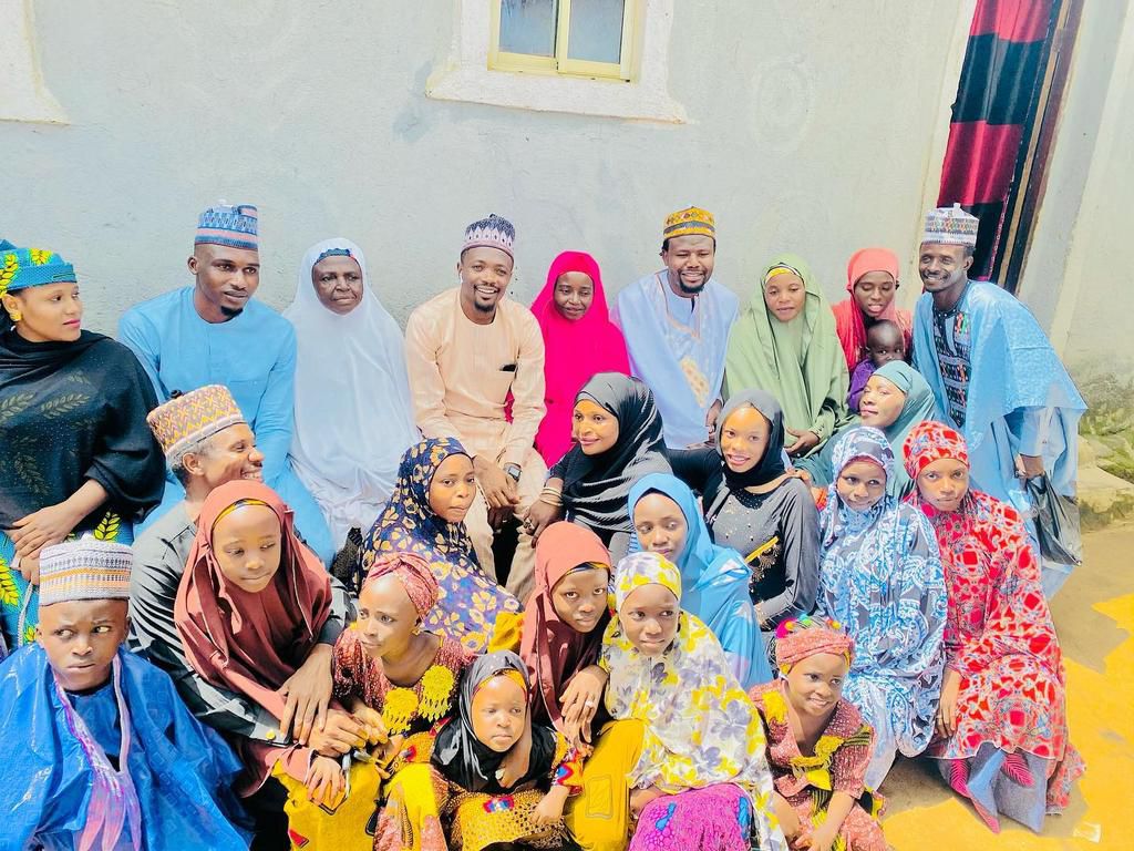 Ahmed Musa celebrates Eid al-Fitr holiday