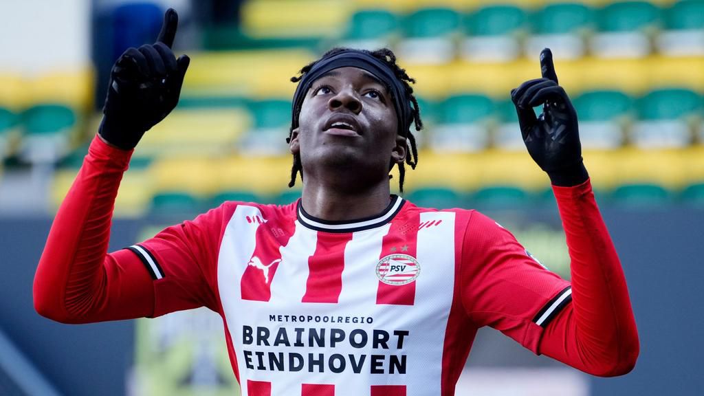 PSV forward, Noni Madueke. [skysports]