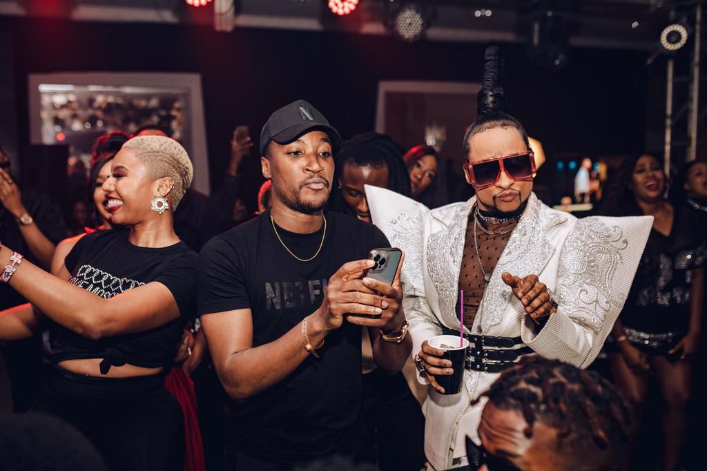 Mr. Dowells hosts friends at Bovi's Whisky Party