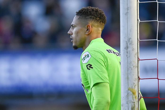 Maduka Okoye 4 (IMAGO/Pro Shots)