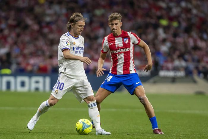 The first El Derbi de Madrid takes place this Sunday.