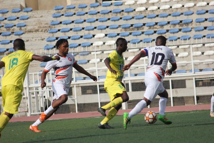 Kano Pillars chairman Alhaji Jambul punch assistant referee