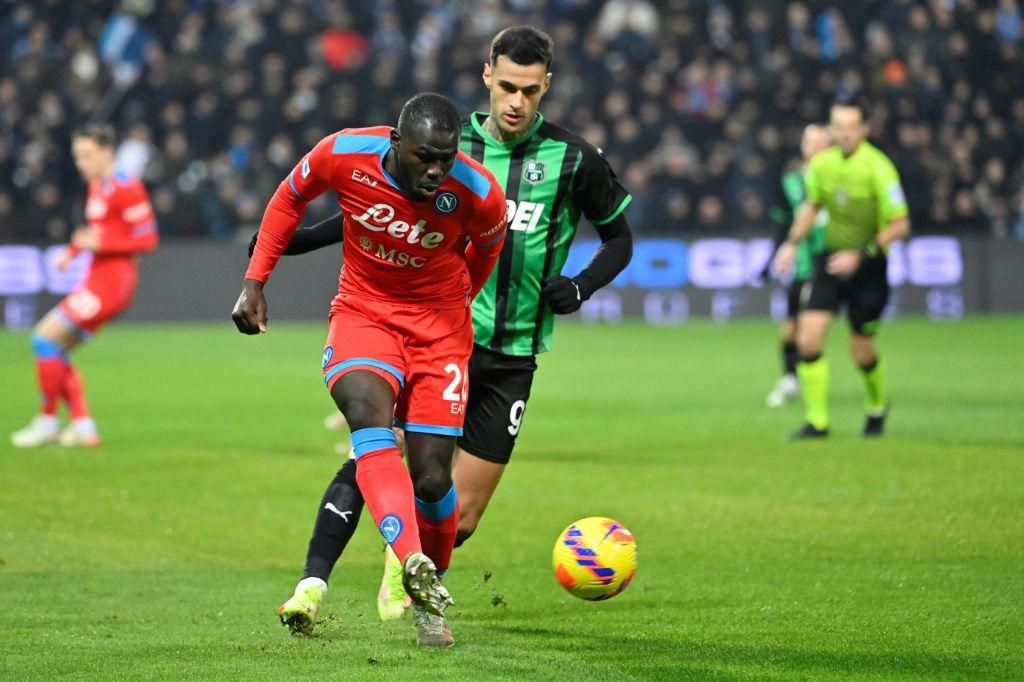 Kalidou Koulibaly (L) has played over 300 times for Napoli since signing from Genk in 2014