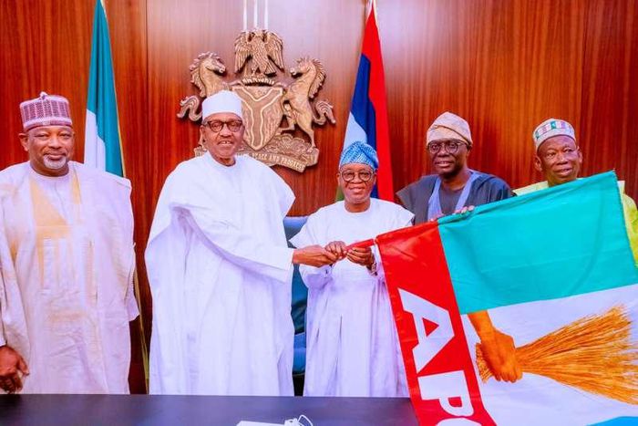 Buhari give Boyega the APC flag