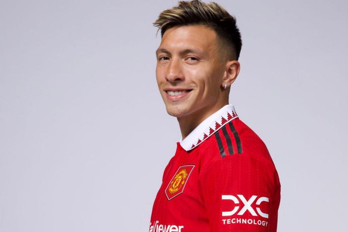 Lisandro Martinez was certainly destined to wear red.