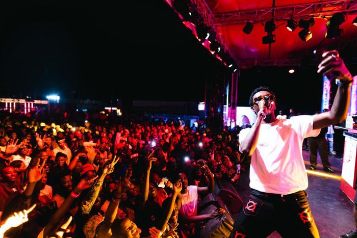 Reekado Banks, Crayon, Blaqbonez and many more deliver night to remember at Walkers District Ibadan