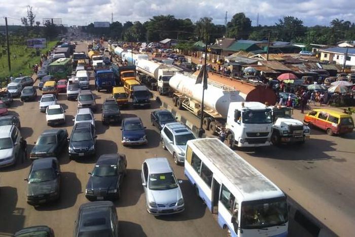 Police deploy intervention squad on Sagamu-Benin Expressway to curb kidnapping (Nairaland)