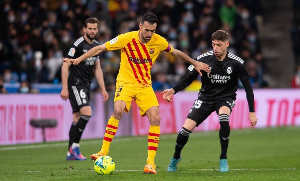 Sergio Busquets produced a huge performance as Barcelona beat Real Madrid 4-0