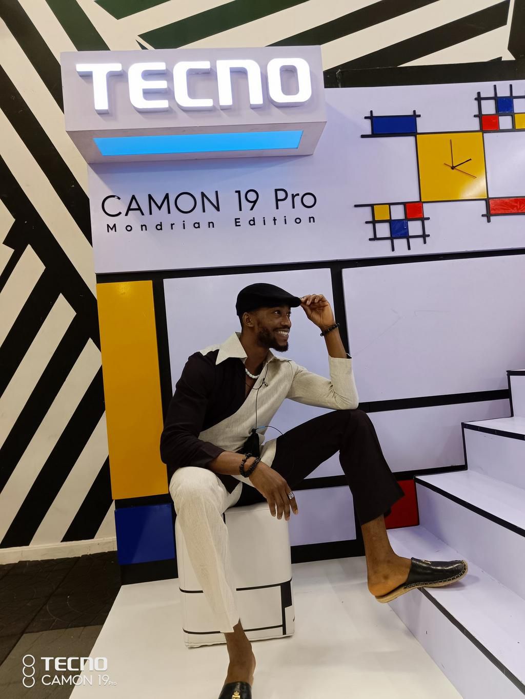 Dotun was a classic man in this outfit [Twitter/tecnong]