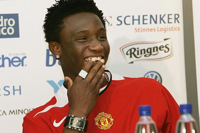 John Obi Mikel caused a transfer dispute between Manchester United and Chelsea between 2005 and 2006