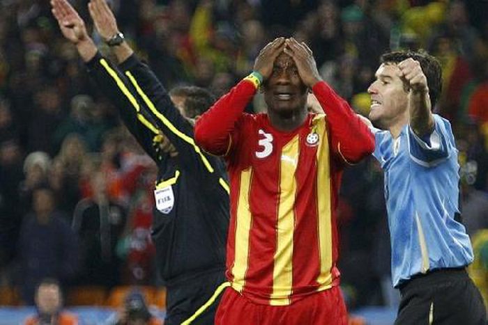 Handball incident: I would’ve done the same thing if I was Suarez – Asamoah Gyan