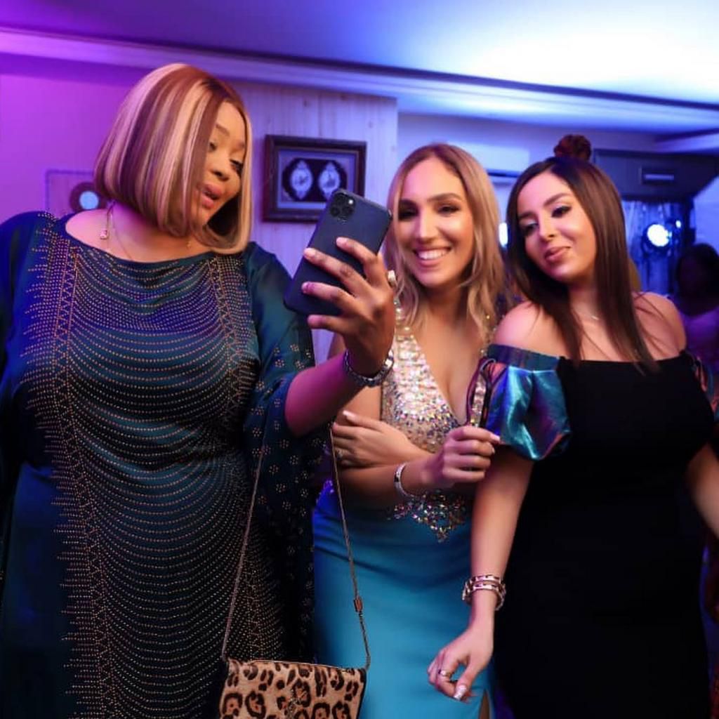 Laila and friends at her birthday party [Instagram/MnsLailaCharani]