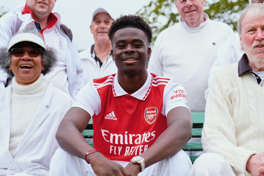 Saka models new Arsenal home jersey