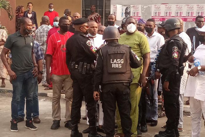 RRS arrests NURTW leaders Kunle Poly, Sego over constant violent clashes in Idumota. (RRS)