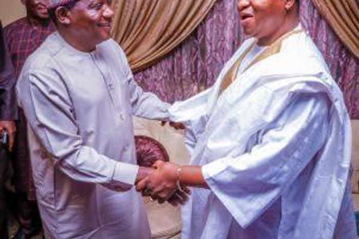 Governor Simon Lalong of Plateau with former governor of the state, Chief Joshua Dariye, during Lalong’s visit to his residence in Abuja , to congratulate him on his release following his pardon by President Buhari.