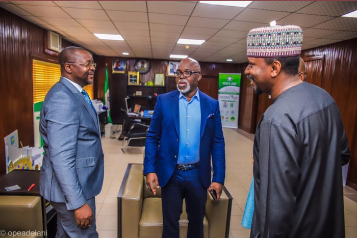 Nigeria's Minister for Youth and Sports, Hon Sunday Dare (L), President of the Nigeria Football Federation, Amaju Pinnick (C) and Chairman of Nigeria's League Management Company, Shehu Dikko (R) (Twitter/@thenff via Ope Adelani)