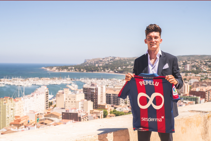 José Luis García Vayá, commonly known as Pepelu, has been at Levante's first team since 2015