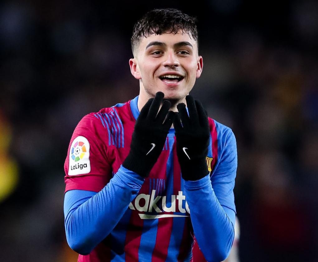 Barcelona's Wonderboy, Pedri.