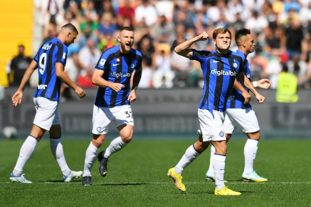Nicolo Barella of FC Internazionale celebrates after scoring their side's first goal