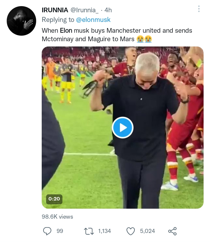 The supporters react to the Elon Musk's tweet.