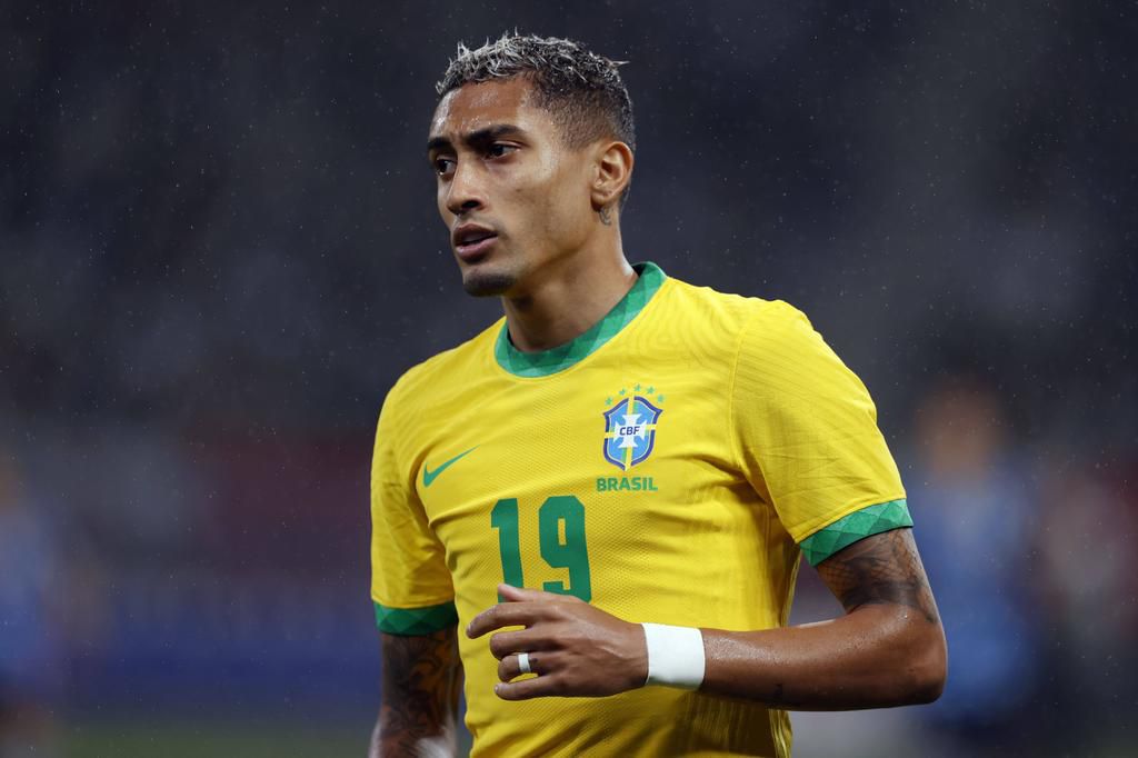 Leeds star Raphinha is set to complete a summer switch to Barcelona