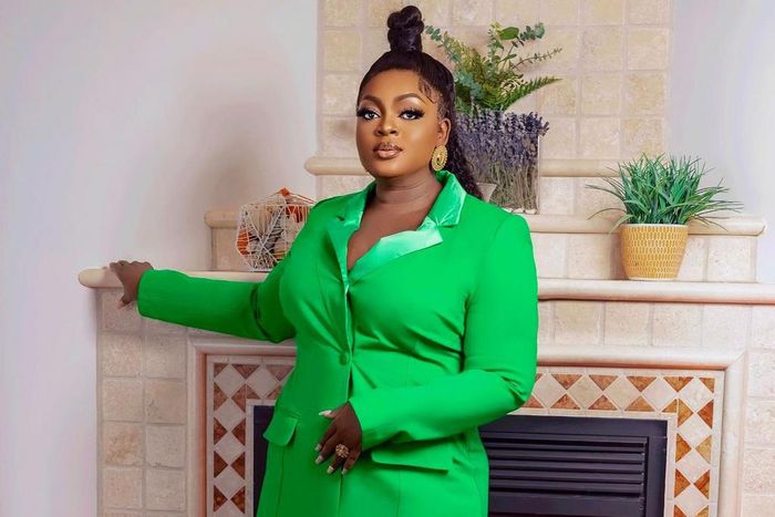 Nollywood actress Eniola Badmus [Instagram/EniolaBadmus]