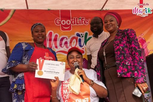 Ronke Ojo stormed Lagos market for Goodlife Magik Fruit Drink