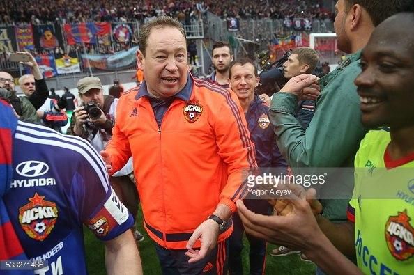 CSKA's head coach Leonid Slutsky and Ahmed Musa