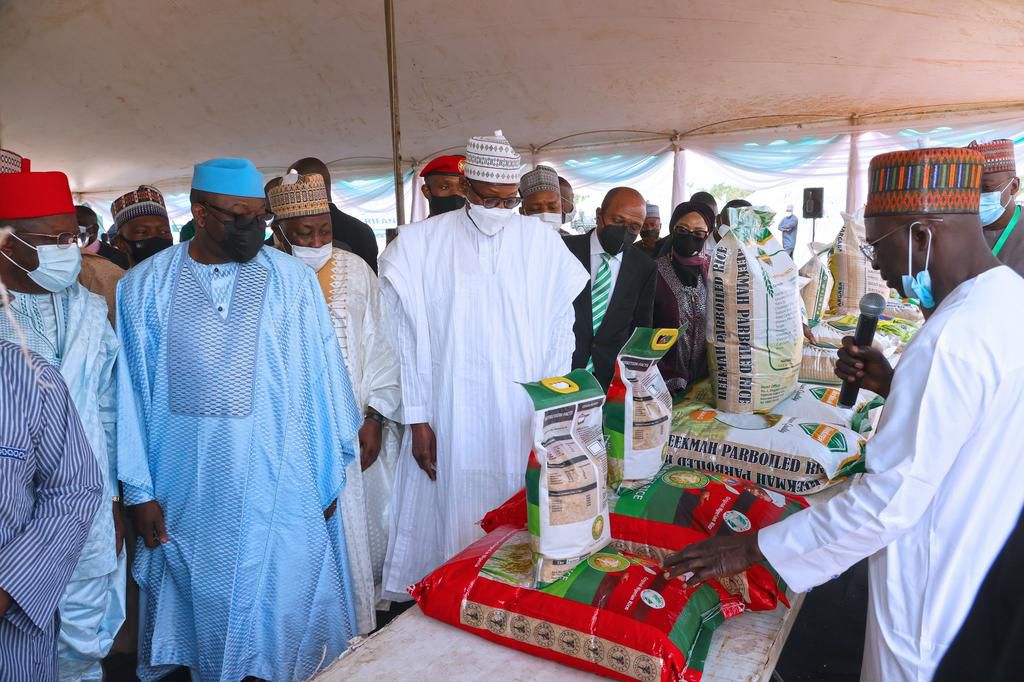 President Muhammadu Buhari at the launching of the 1 million bags of rice pyramid in Abuja. [Presidency]