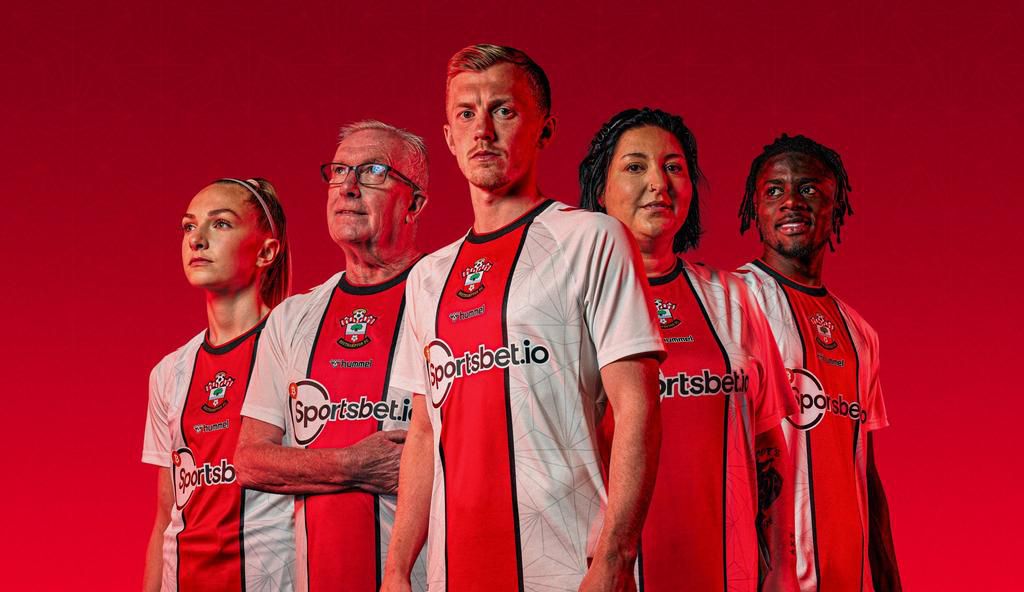 Southampton home kit 2022/23 season