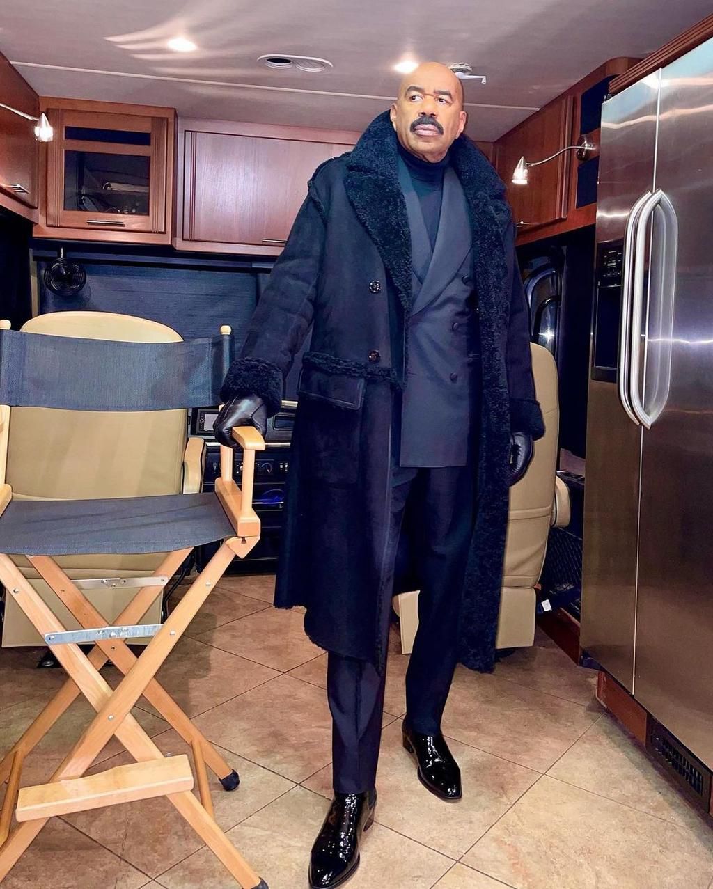 This jacket is proof that perfect coats exists [Instagram/SteveHarvey]