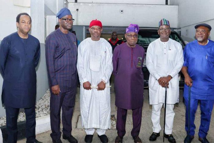From left: Former Gov of Cross River State, Donald Duke, Governors Seyi Makinde, Nyesom Wike, former President, Olusegun Obasanjo, and Governor Samuel Ortom (PM News)