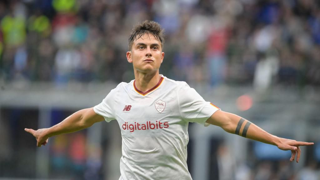 Dybala and Smalling combine as AS Roma beat Inter Milan