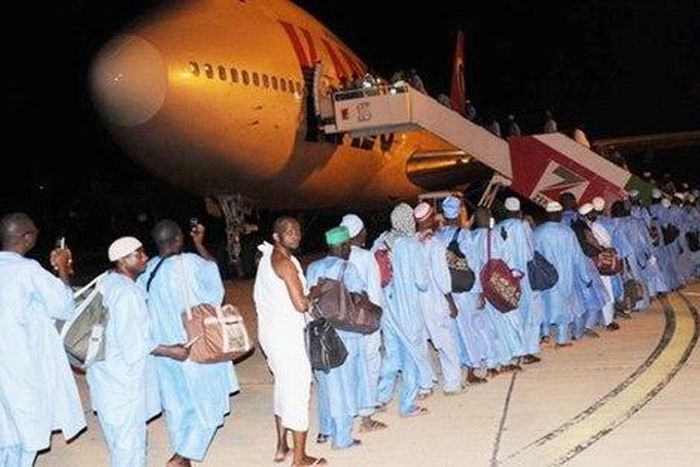 Nigerian pilgrims about to board a plane