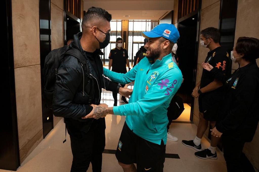 Real Madrid stars Vinícius Júnior, Casemiro and Rodrygo get heroic welcome in Brazil
