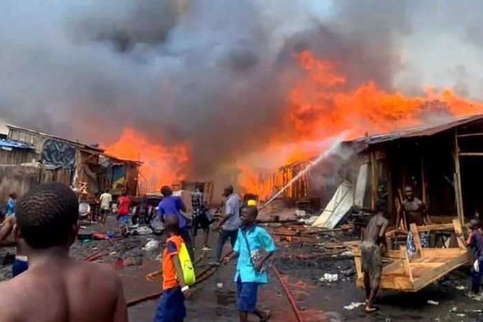 Fire razes Ebutte Metta plank Market (Vangaurd)