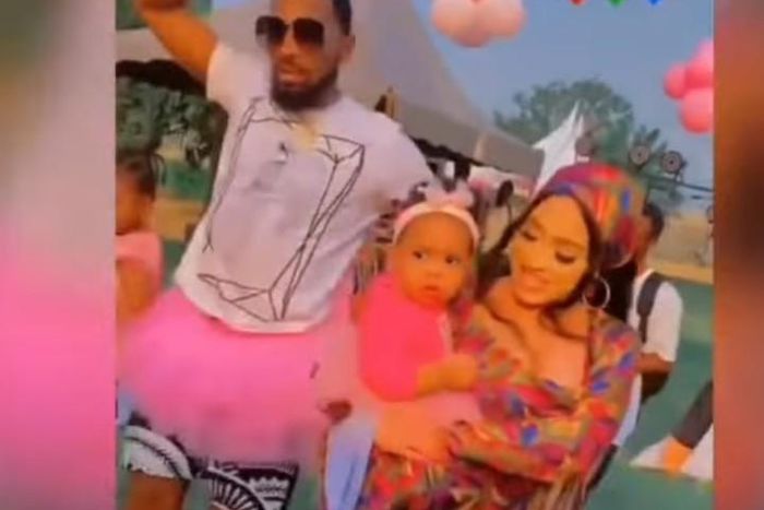 Nigerian music star D'banj, his wife Lineo and their daughter, Grace [NechesBlog]