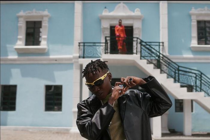 Zinoleesky shares a soulful video for 'Loving You'