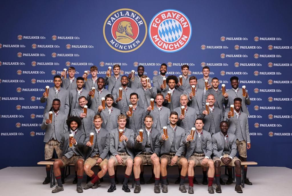 Bayern Munich/Paulaner team photo