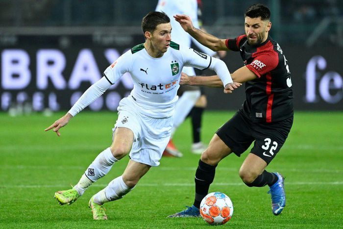 Gladbach's Joe Scally is looking forward to facing his fellow American Giovanni Reyna on Sunday