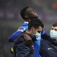 Paul Onuachu went off injured on Sunday evening in Genk's draw with Royal Antwerp (IMAGO / Pro Shots)