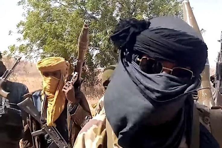 Over 30 killed as bandits attack Zamfara community for failing to pay 40m levy. [PremiumTimes]