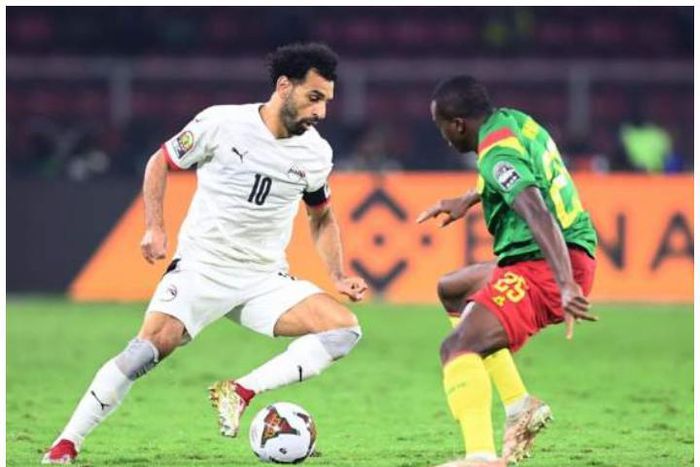 Salah couldn't find a way behind the Cameroonian defense.