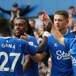 Alex Iwobi celebrate with Everton teammates after assisting Neal Maupay’s goal against West Ham