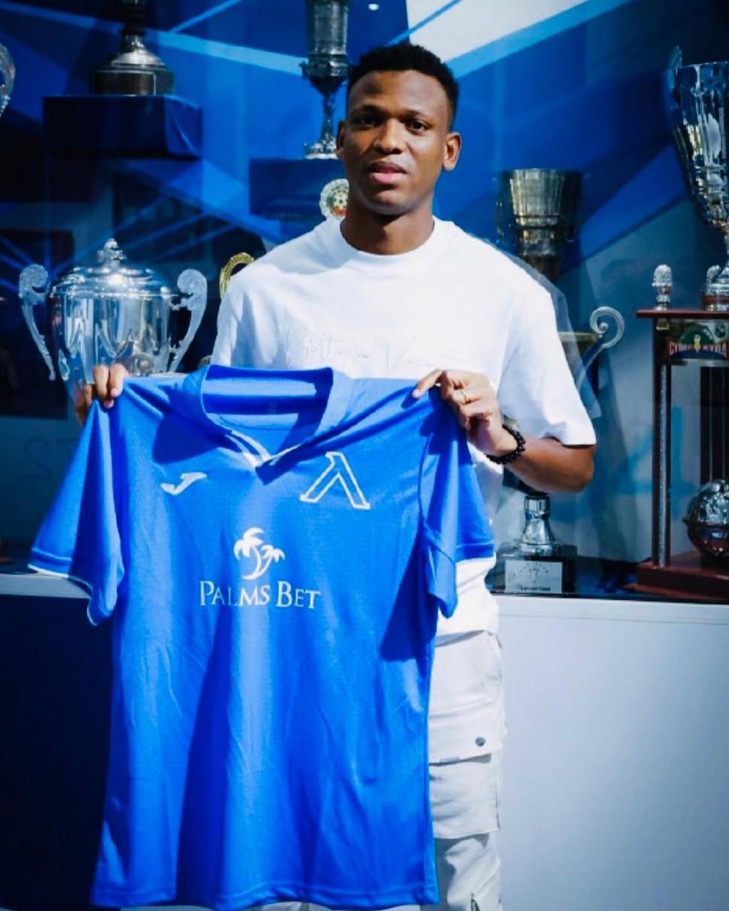 Shehu Abdullahi joins Bulgarian side PFC Levski Sofia [Photos]