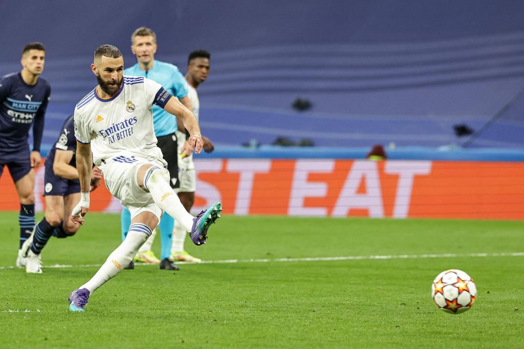 Karim Benzema sealed a place in the final for Real Madrid