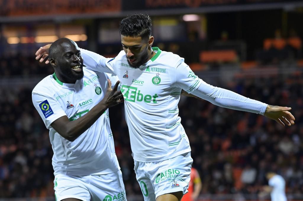 Dennis Bouanga scored the first goal for Saint-Etienne
